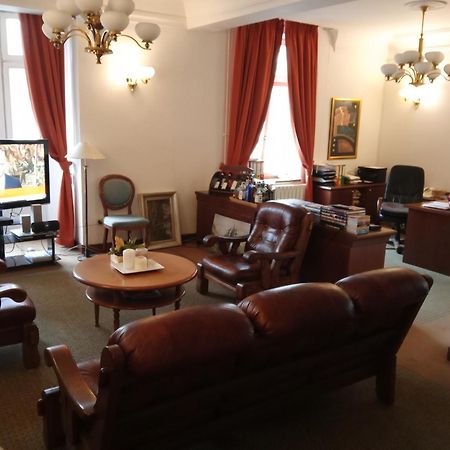 Retro Hotel Villa Ostrava Kültér fotó