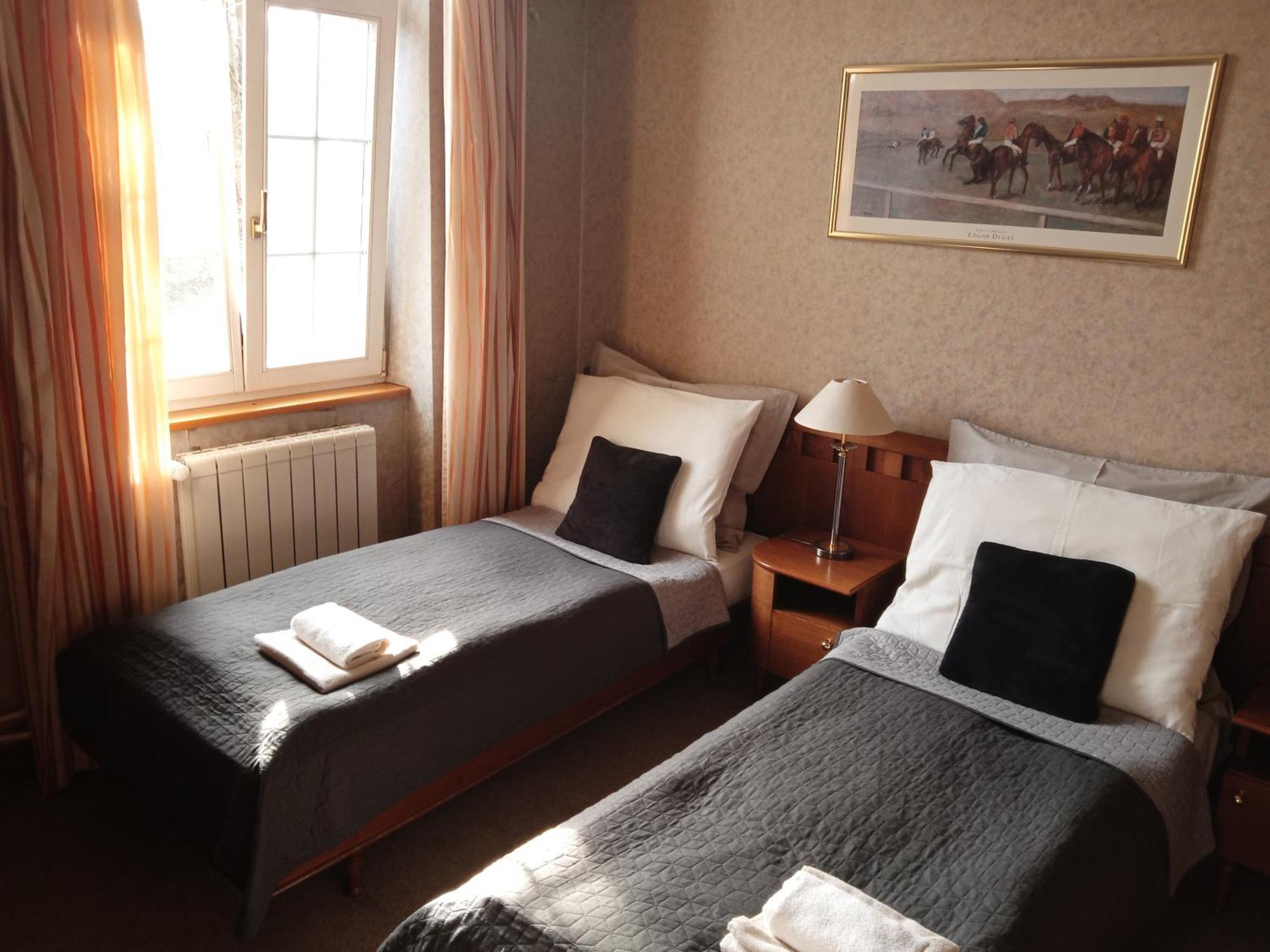 Retro Hotel Villa Ostrava Kültér fotó